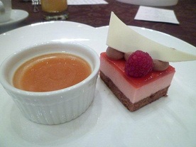 美食会にて_b0175688_10431264.jpg