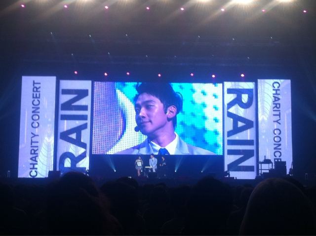 2011RAIN CHARITY LIVE CONCERT IN JAPAN　DVD　2012/4/13　発売！_c0047605_16165159.jpg