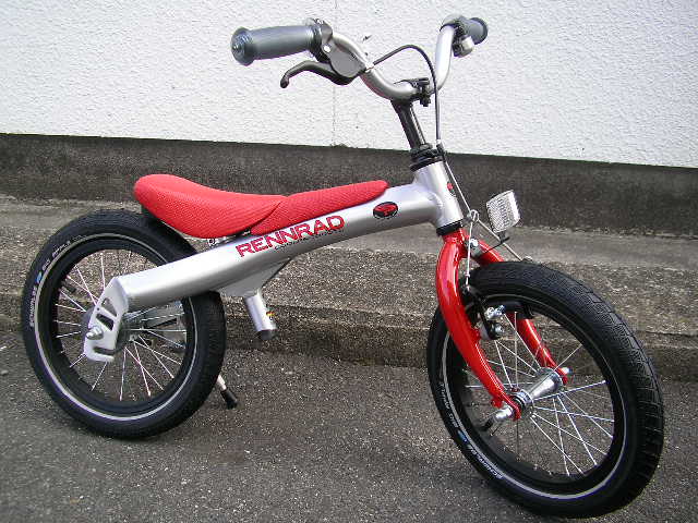 RENNRAD(レンラッド)の取り扱いを始めました!_b0189682_11124124.jpg