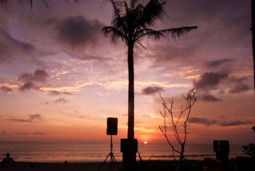 Woo Ba® から見る夕陽 @ W Retreat & Spa Bali (\'11年秋)_a0074049_2119408.jpg