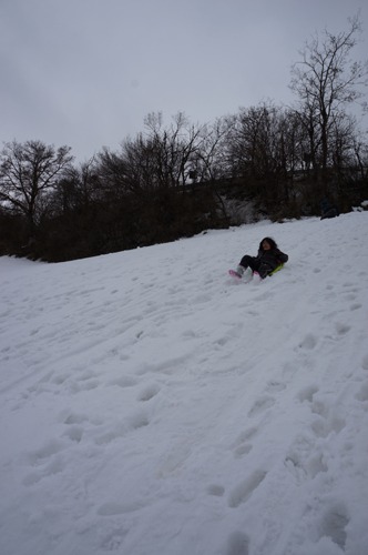 またまた雪遊び_f0106597_2331851.jpg