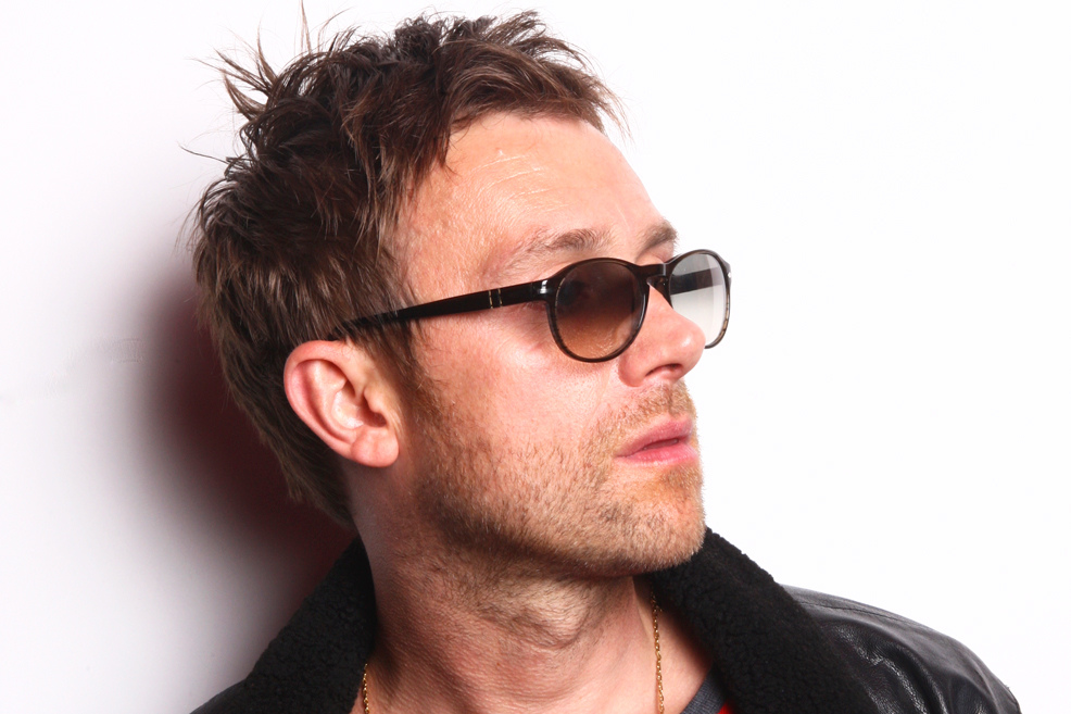 Damon Albarn\'s Career In Photos_e0253760_2132210.jpg