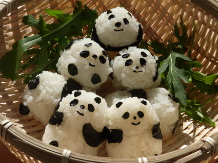 ゆる~いおひな祭り♪パンダおにぎり ☆ Panda_b0246303_129312.jpg