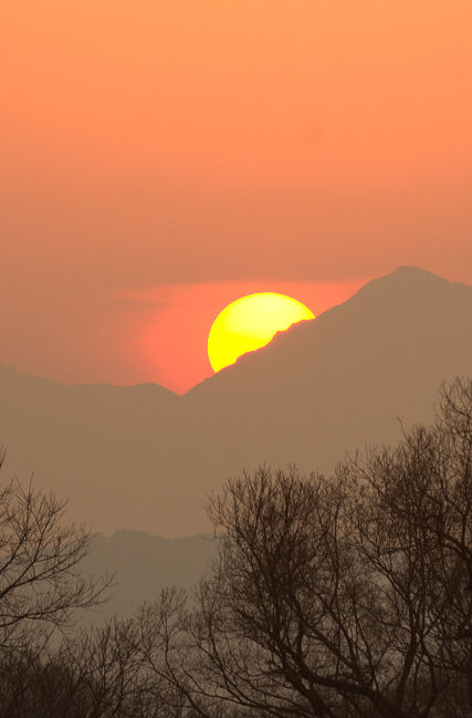 今日の夕日_b0244538_16513875.jpg