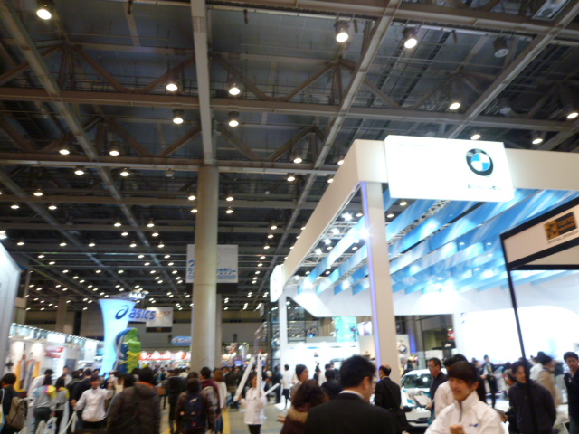 東京マラソン、エキスポでボランティアしてきました!_c0100865_8222666.jpg