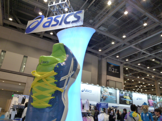 東京マラソン、エキスポでボランティアしてきました!_c0100865_8244497.jpg