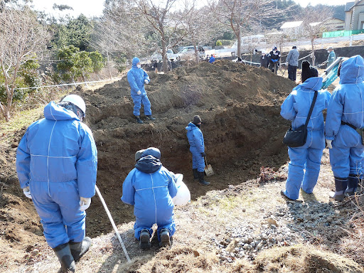 「福島原発行動隊」の自主活動班。_f0094079_13193145.jpg