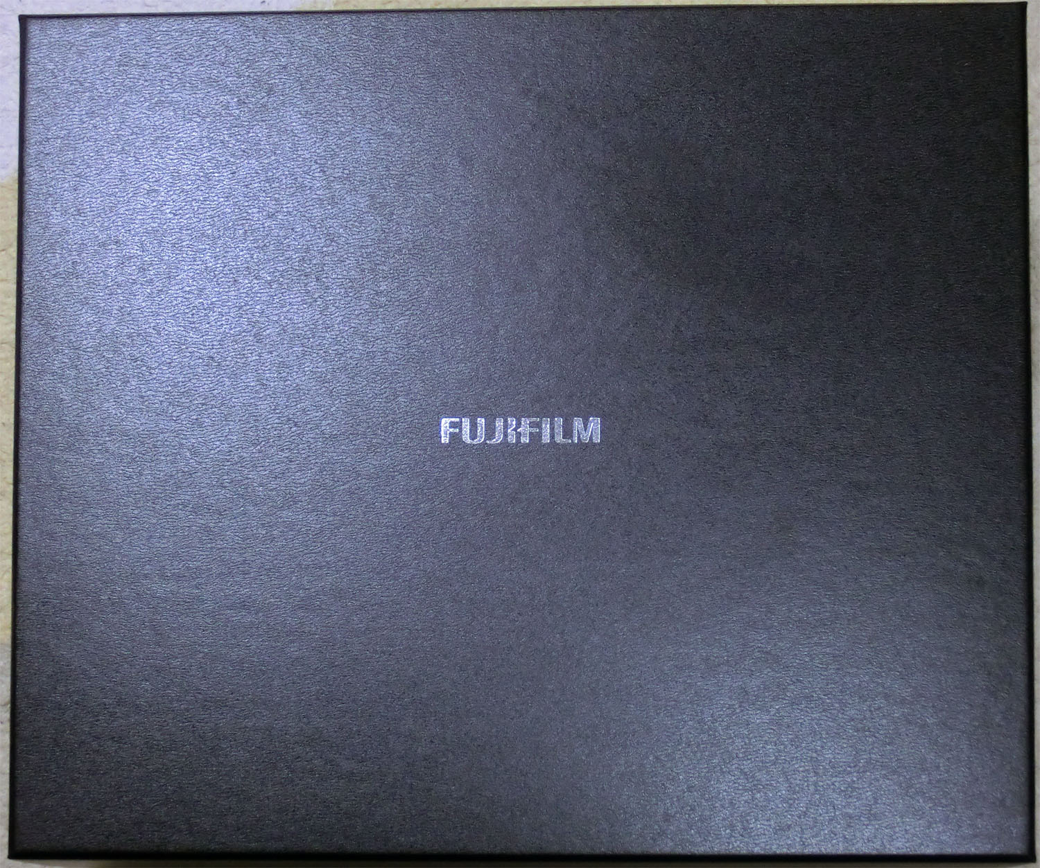 FINEPIX X100 Black Limited Edition が来た_d0212994_1844991.jpg