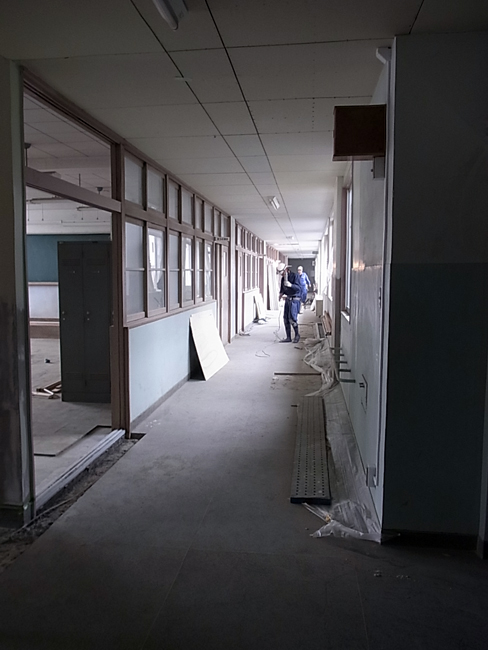 愛媛県立松山南高等学校の改修工事_b0186200_2051317.jpg