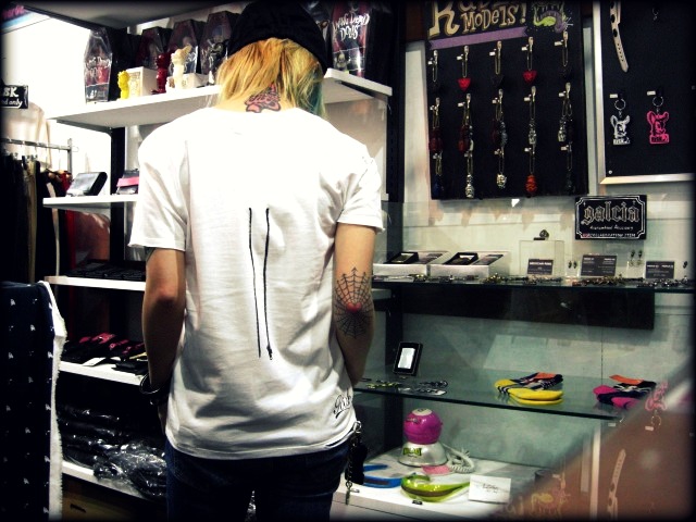 ANARCHY〜U-NECK S/S tee_a0097901_14561456.jpg
