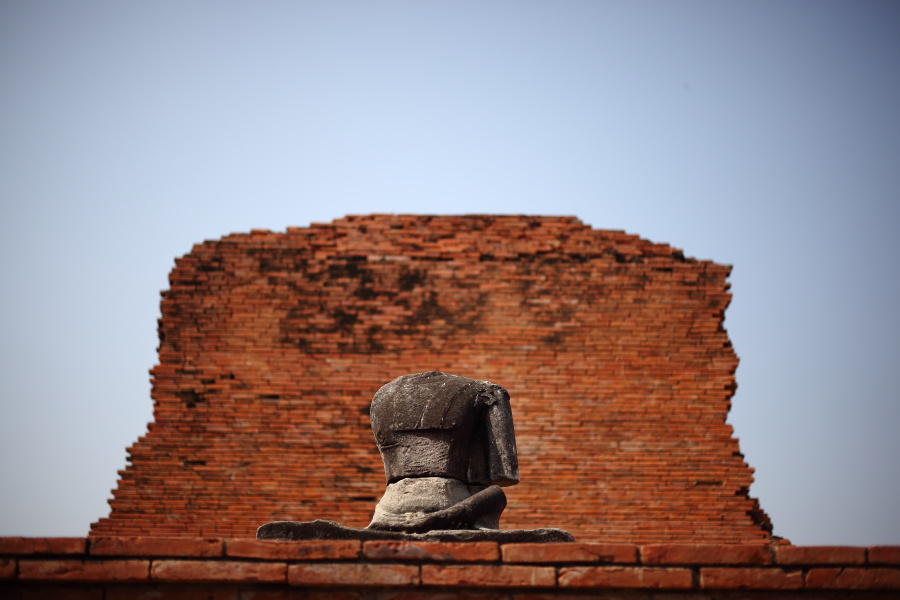 Wat Mahathat at Ayutthaya　（2012年3月2日）_a0094850_1340960.jpg