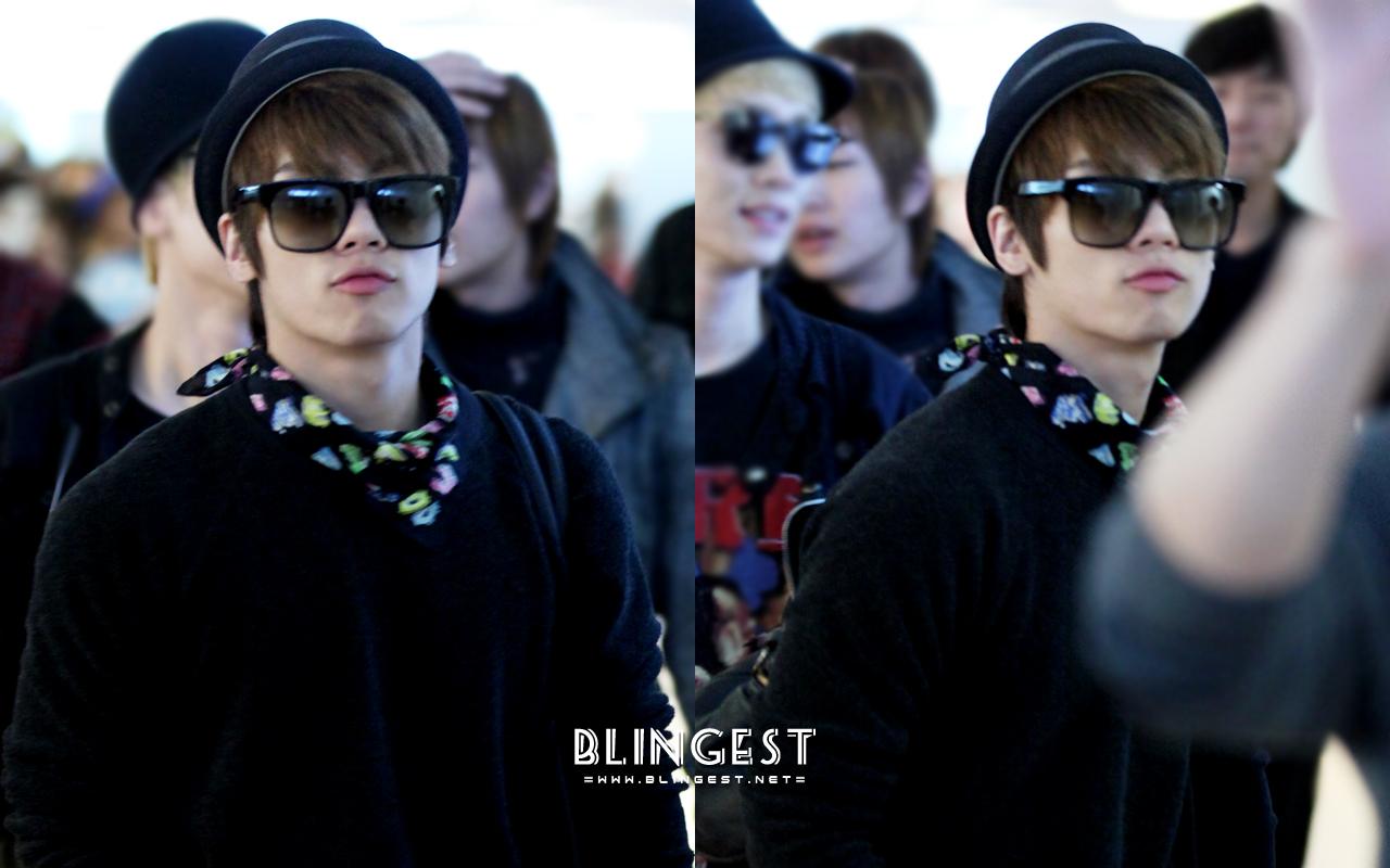 キムジョンヒョンのプライベートファッション もあもあ