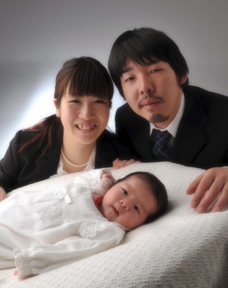 あの手この手のかいあって(笑)....後半はバッチリカメラ目線連発です...._b0194185_2373912.jpg