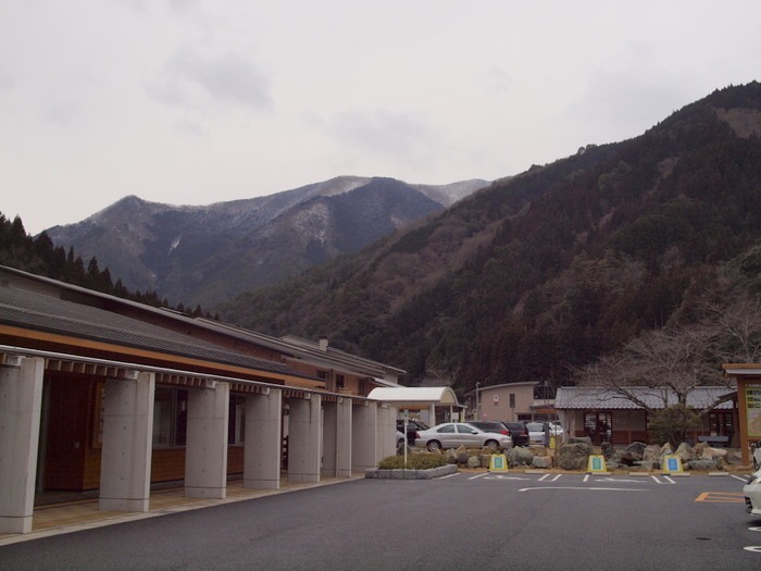 薄っすら雪と足湯_c0116915_14594.jpg