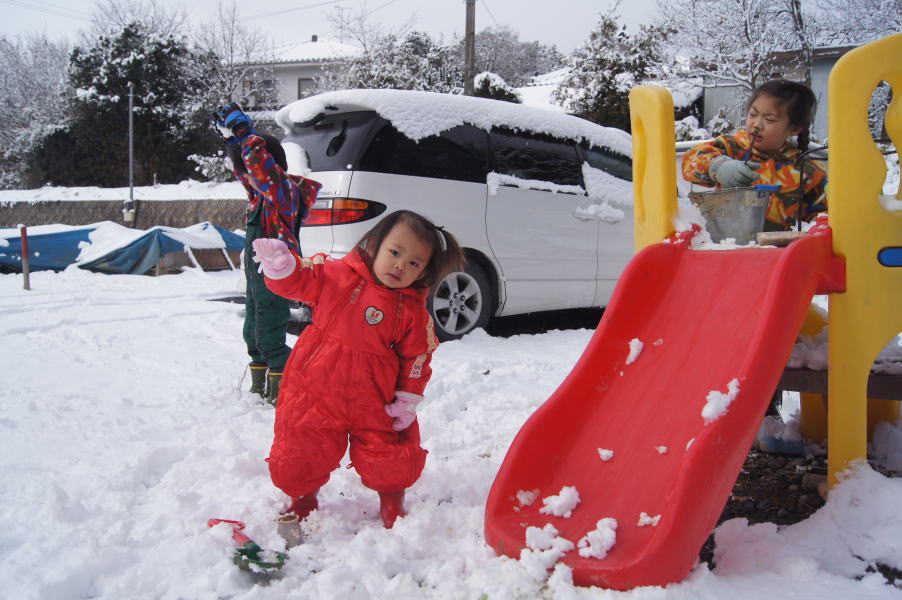 雪遊びに、ランチに・・・・_b0044516_625641.jpg