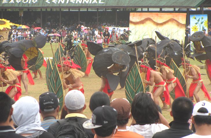 バギオの一大イベント　フラワー・フェスティバル　２０１２_a0109542_1195542.jpg