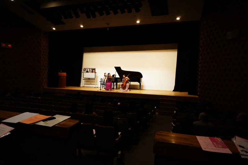 12年2月28日・県民文化センター小ホール_c0129671_18445228.jpg