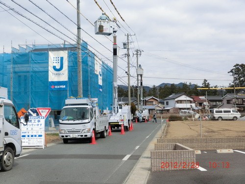 寒さの中・・元気な高齢者と小学校校内マラソン_d0007071_1802871.jpg