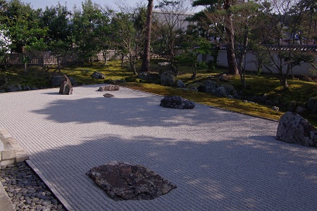 冬の京都　2　（妙満寺、相国寺、京都御苑）_d0164761_15555215.jpg