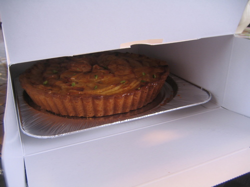 ①食べられるケーキ作り♪ りんごのタルト_b0187479_11423199.jpg