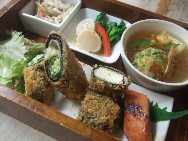 豆腐の肉巻フライって!?_c0128487_20164423.jpg