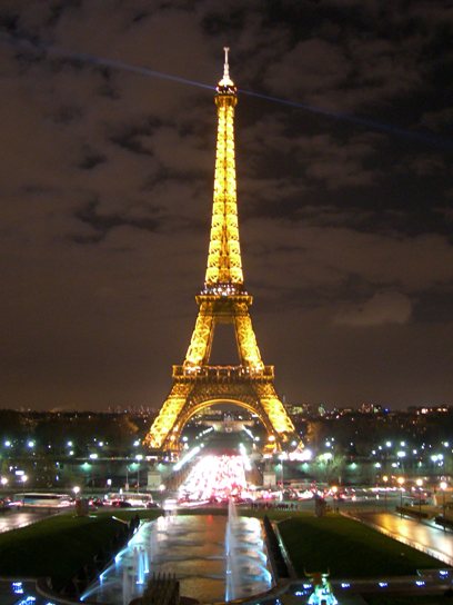 パリ・・・夜のまちなみ_a0189883_6421555.jpg