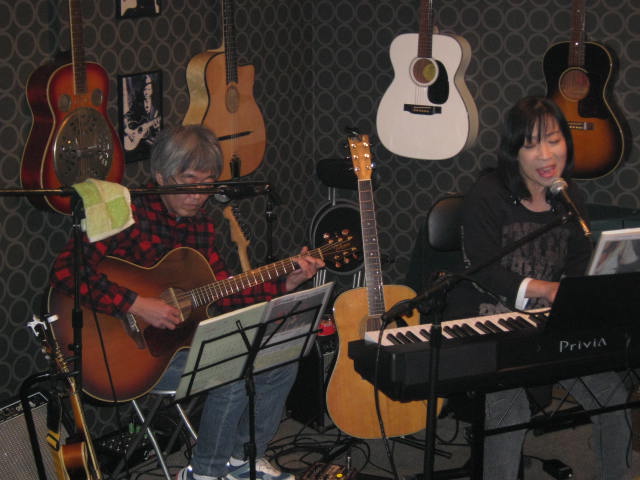雪にもめけず・・・RAKKOさんライブ_b0169403_13242116.jpg
