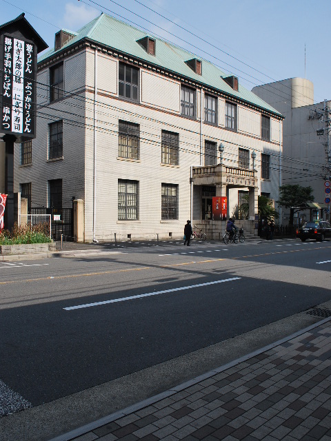 京都市考古資料館、旧西陣織物館(大正モダン建築再訪)_f0142606_172131.jpg