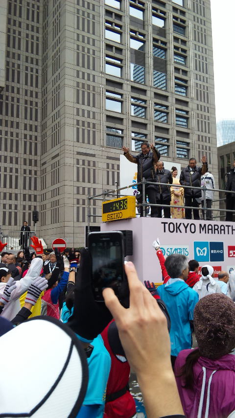 祝　東京マラソン2012完走！_e0187908_1285945.jpg