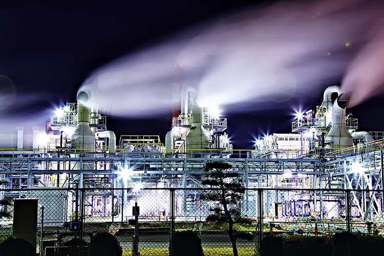 鹿島臨海工業地帯 信越化学工業 株 鹿島工場 第二製造部 File 12 105 106 ８月１８日の風