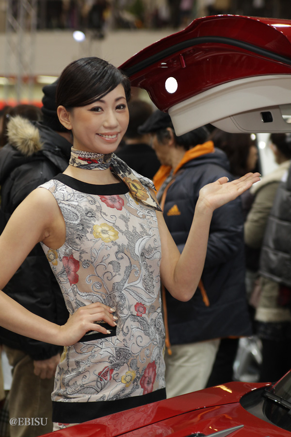 福岡モーターショー 澤田飛鳥さん メルセデスベンツ 日々是好女 福岡モーターショー 澤田飛鳥さん メルセデスベンツ 日々是好女
