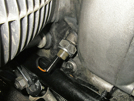 【BMW R75/6 の整備】_e0218639_22303428.jpg