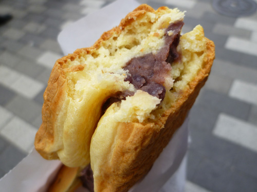 名代たい焼き新宿椿庵 池袋店_c0152767_1213778.jpg