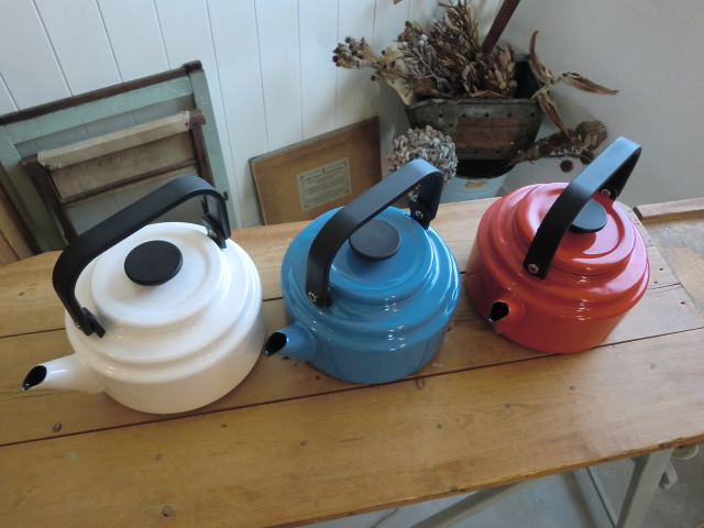 人気の実用品・・・いっぱい再入荷♪_a0164280_1331585.jpg