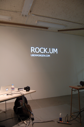 『メディア・ハッキング vs コンセプチュアル・アート & the 0.01%』あるいは『ROCK.UM』_c0060143_19263828.png