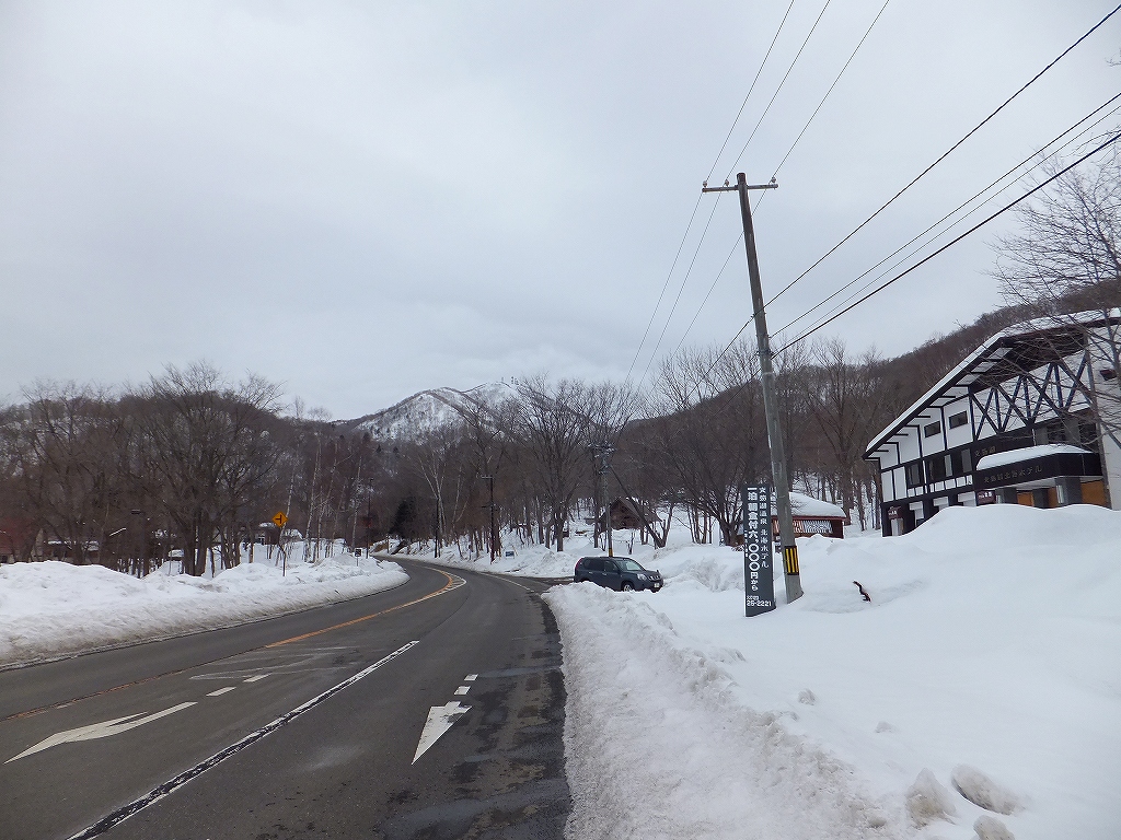 3月5日、支笏湖の外輪山一周を終える_f0138096_17321940.jpg