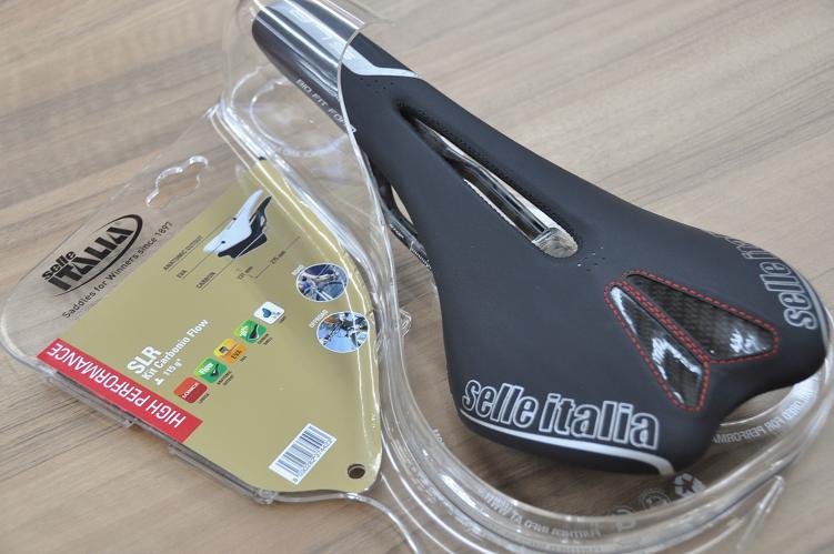 selle ITALIA  SLR_b0246207_23385711.jpg