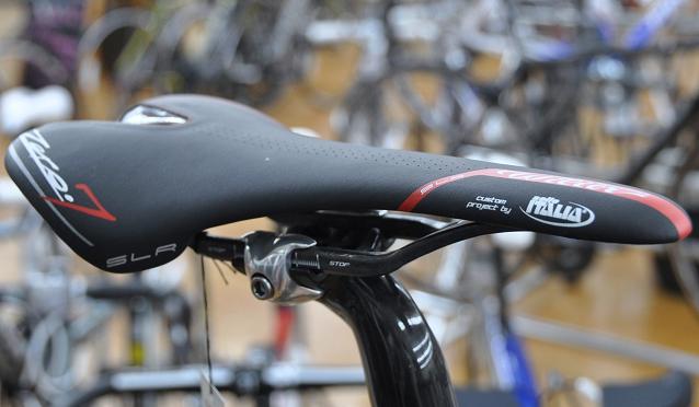 selle ITALIA  SLR_b0246207_23392439.jpg
