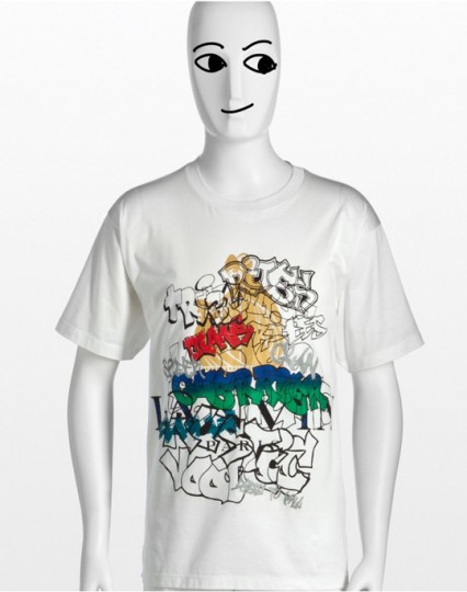 Pharrell Williams in Lanvin Graffiti Tag Logo T-Shirt_a0118453_14525213.jpg