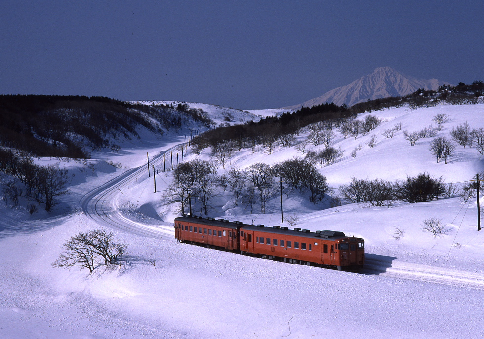 雪晴れの利尻 - 1986年・宗谷本線 -_b0190710_79961.jpg