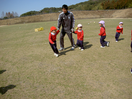 春野でサッカー体験をしました!!（年少）_c0194522_19814.jpg