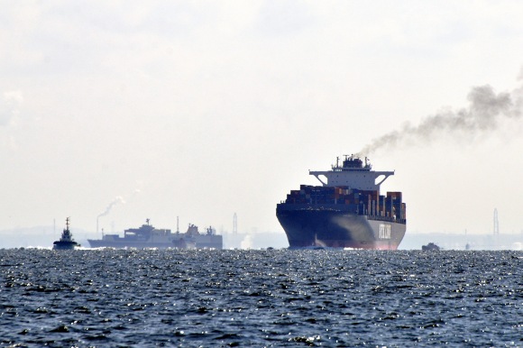 NYK VEGA _e0158925_1195229.jpg