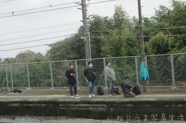 赤線跡探訪・小田原・熱海・藤沢編 (8) ・・・撮り鉄を撮る_a0009142_22274031.jpg