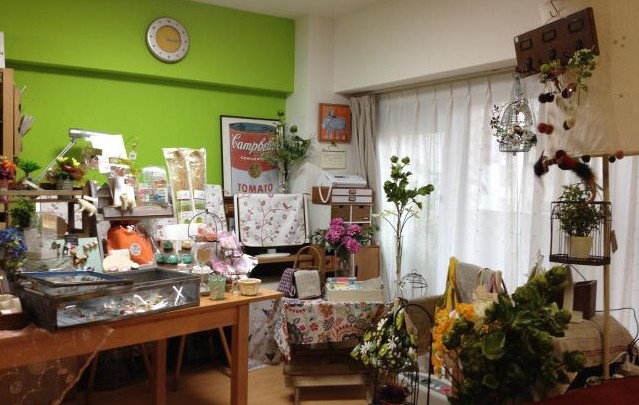 アート＆プリザーブドフラワーとナチュラル雑貨の期間限定…のお店in福岡市_d0082356_925960.jpg