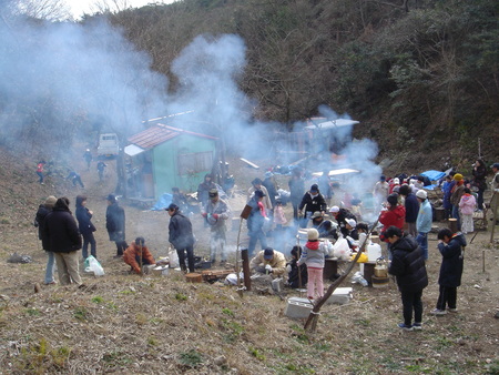 石ジュニアー自然大学（１期生）お別れ遠足　in　孝子の森_c0108460_253685.jpg