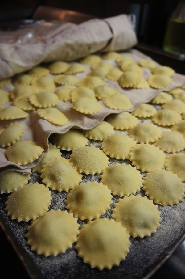 Anolini di prosciutto e spinaci al salsiccia rosso_d0068985_14352650.jpg