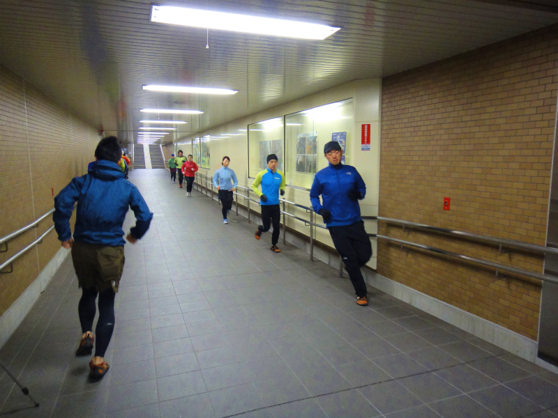 2012/02/25 Altra Running Japan + Sky High Mountain Works presents Natural Running Clinic_b0220886_21512175.jpg