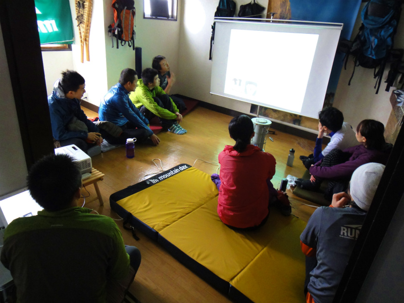2012/02/25 Altra Running Japan + Sky High Mountain Works presents Natural Running Clinic_b0220886_2211252.jpg