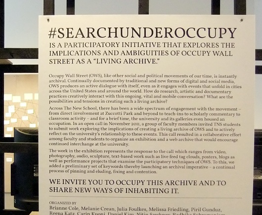 NYのパーソンズ美術大学でOccupy Wall Streetのアート展開催中_b0007805_1681392.jpg