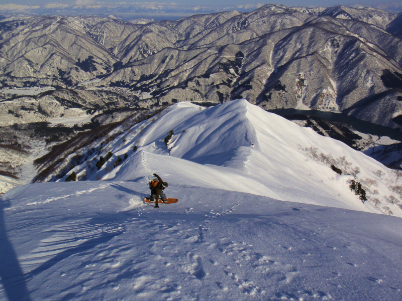 2012/02/29 Backcountry Snowboarding in 野谷荘司山_b0220886_1401232.jpg